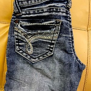 EUC. Girls bell bottom jeans. Size 0.